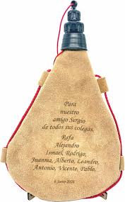 Bota de Vino Personalizada de Cuero - FABRIQUILLA