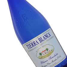Vino Blanco Tierra Blanca Semidulce - Un placer en cada sorbo