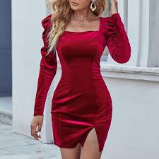 Elegante Vestido de Terciopelo en Rojo Vino