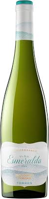 Vino Blanco Viña Esmeralda: Elegancia en Cada Sorbo