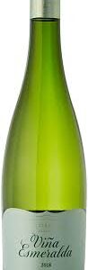 Viña Esmeralda Vino Blanco - Frescura y Sabor en Cada Botella