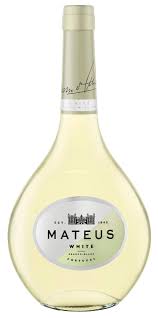 Vino Blanco Mateus - Frescura y Sabor en Cada Sorbo