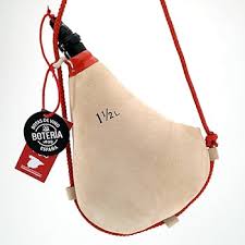 Bota de Vino de Piel Curada - Tradición y Estilo