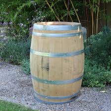 Barrique Madera Vintage: Decoración Perfecta para Amantes del Vino