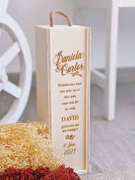 Caja de Vino Regalo Personalizada MONAMÍ con Dedicatoria
