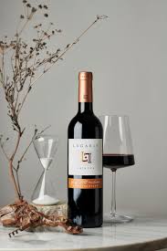Estuche de Vino Legaris Crianza: Regalo Perfecto