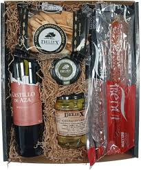 Gourmet Picoteo 12 Castillo Embutidos - Lote de Vino para Regalar