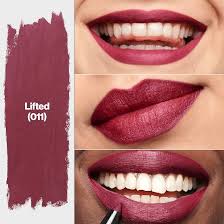 ColorStay Matte Lite Crayon Lifted - Pintalabios Color Vino